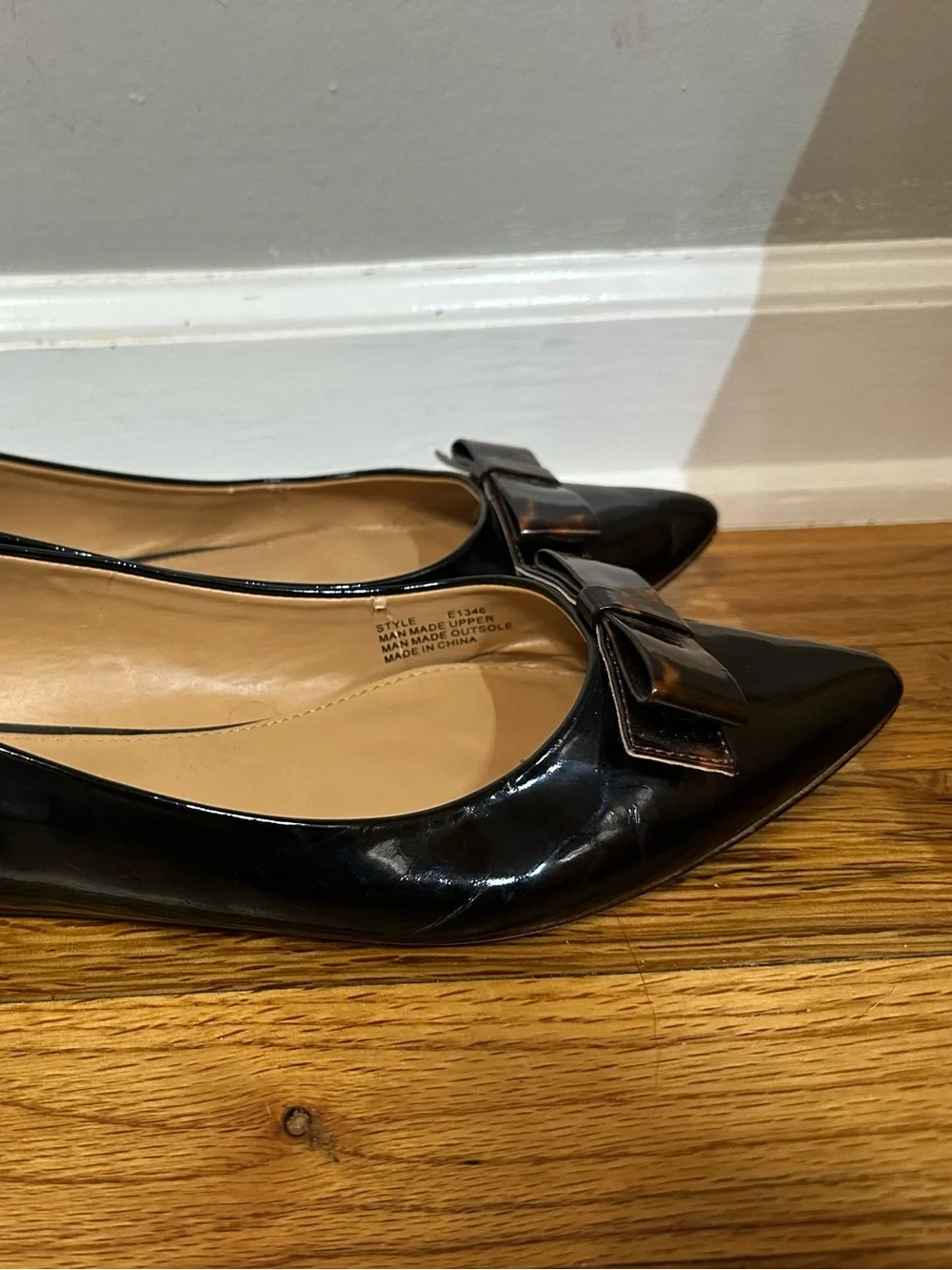 J. CREW. Women’s. Size 10. Patent Leather Flats.